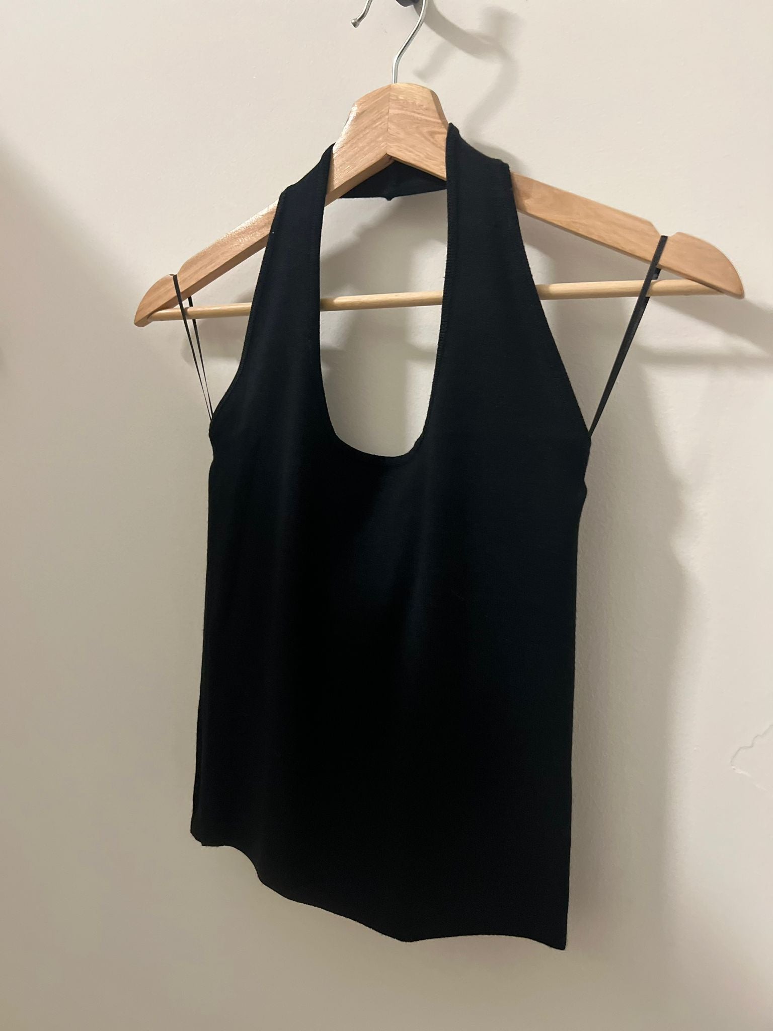 Neutral halter top with great stretch
